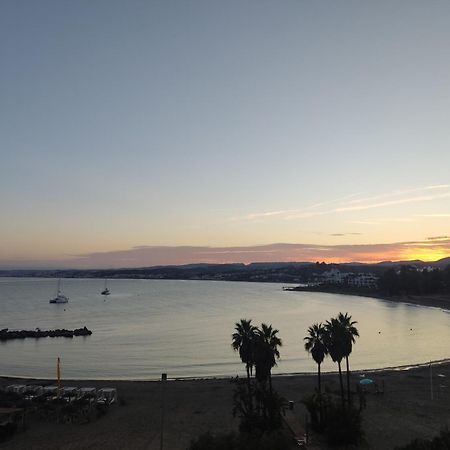 Front Sea View Penthouse Διαμέρισμα Εστεπόνα Εξωτερικό φωτογραφία