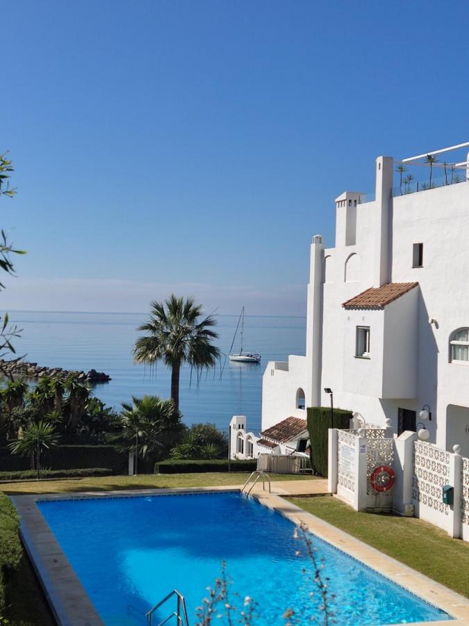 Front Sea View Penthouse Διαμέρισμα Εστεπόνα Εξωτερικό φωτογραφία