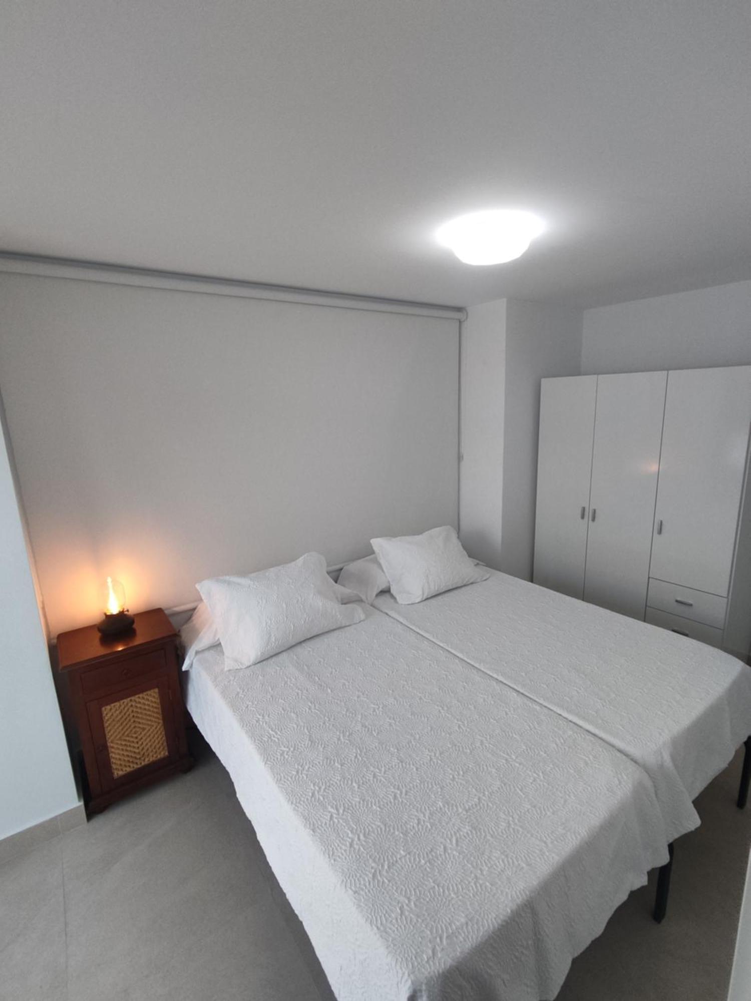 Front Sea View Penthouse Διαμέρισμα Εστεπόνα Εξωτερικό φωτογραφία
