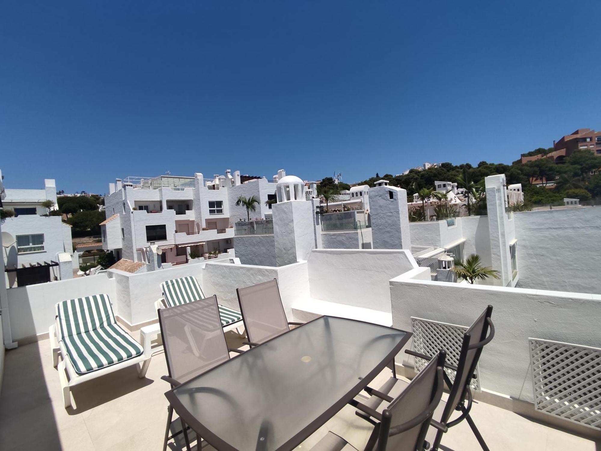Front Sea View Penthouse Διαμέρισμα Εστεπόνα Εξωτερικό φωτογραφία